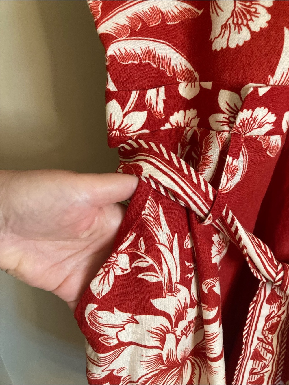 NEW FARM Rio Red Guanacaste Belted Euroflax™ Romper Tropical Floral Linen XL - Picture 8 of 15